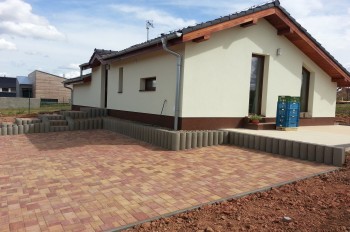 Tuchlovice,okr. Kladno, dům Bungalov