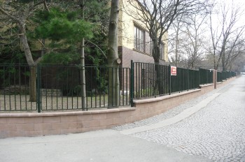 Praha 10, Voděradská - Gymnázium